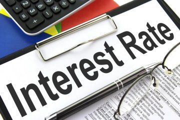 Are Strategic Investments Possible with Low Interest Rates?