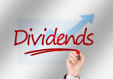 How Do You Save Money by Reinvesting Dividends?
